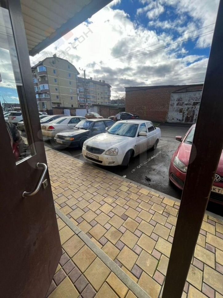 2-комн квартира Чапаева ул, 90