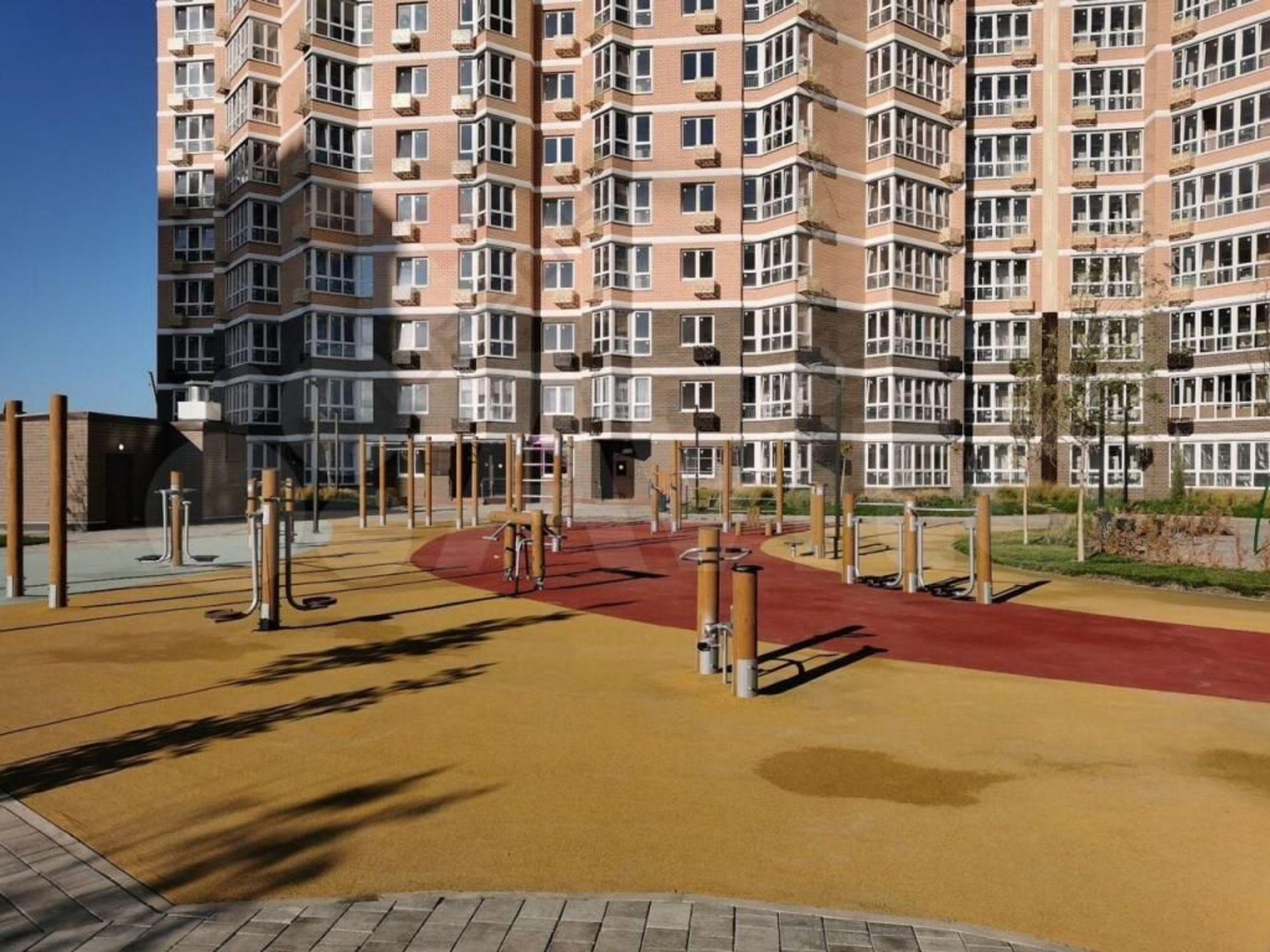 Купить квартиру за 9 500 000 рублей на Ветеранов ул, 85