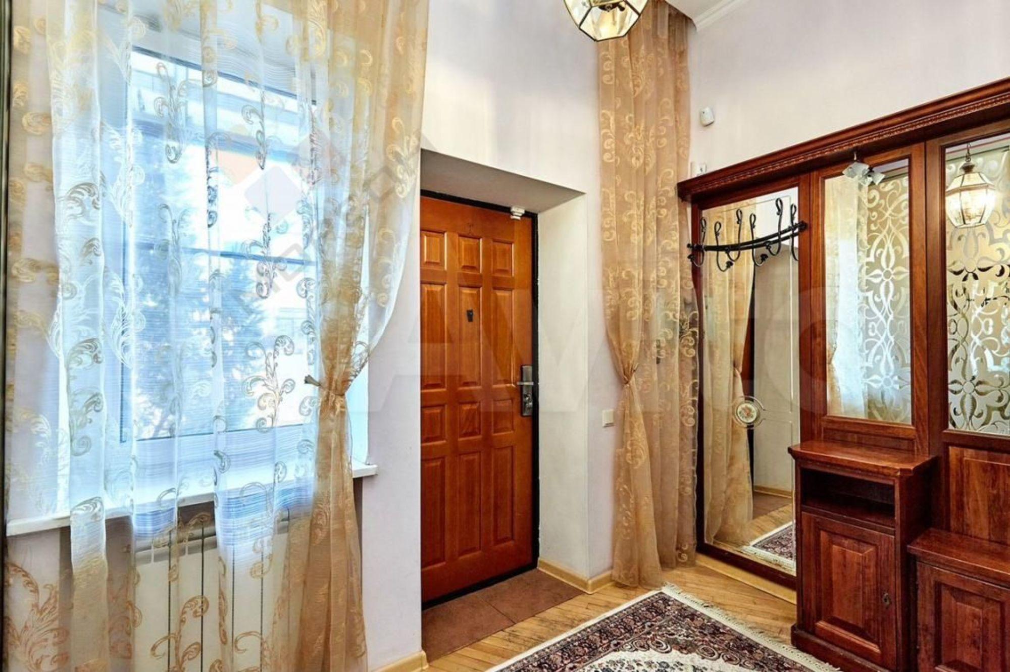 Купить дачу, дом, коттедж за 40 000 000 рублей на Летняя ул, 5