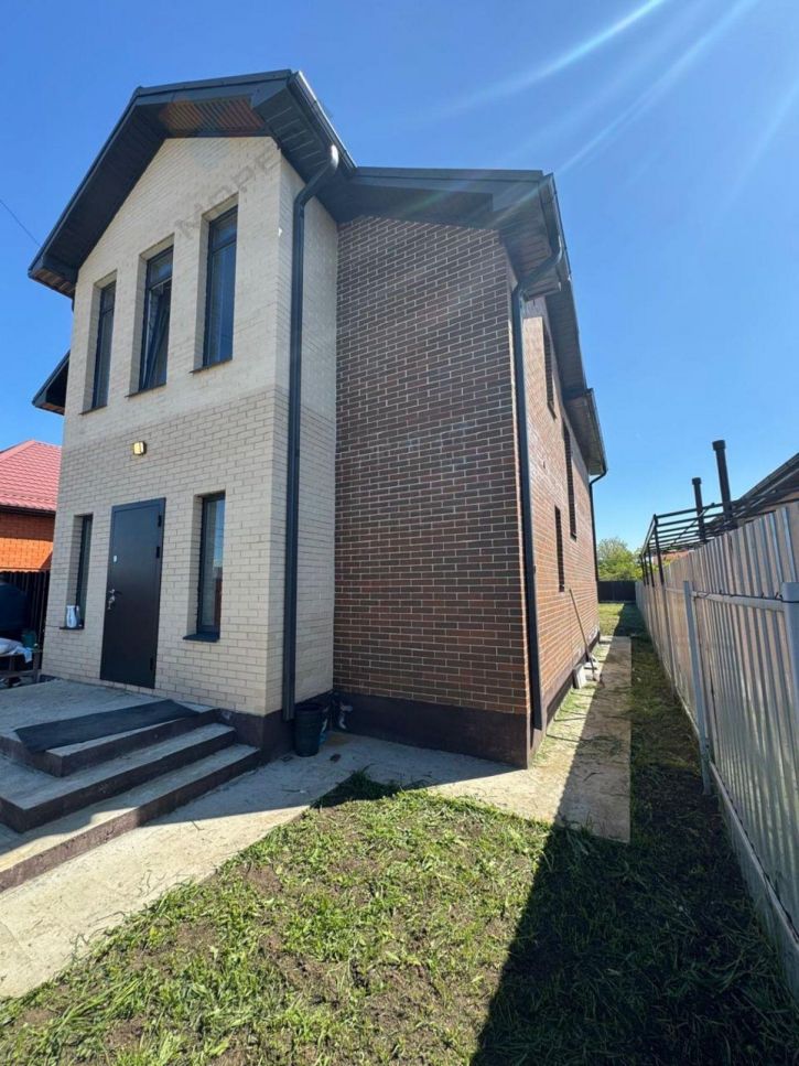 Коттедж/дом Светлый мкр, 81