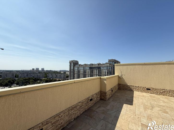 5-комн квартира Дальняя улица,39/3