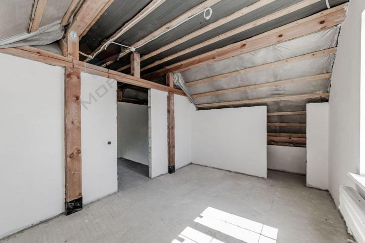 Коттедж/дом Абрикосовая, 92