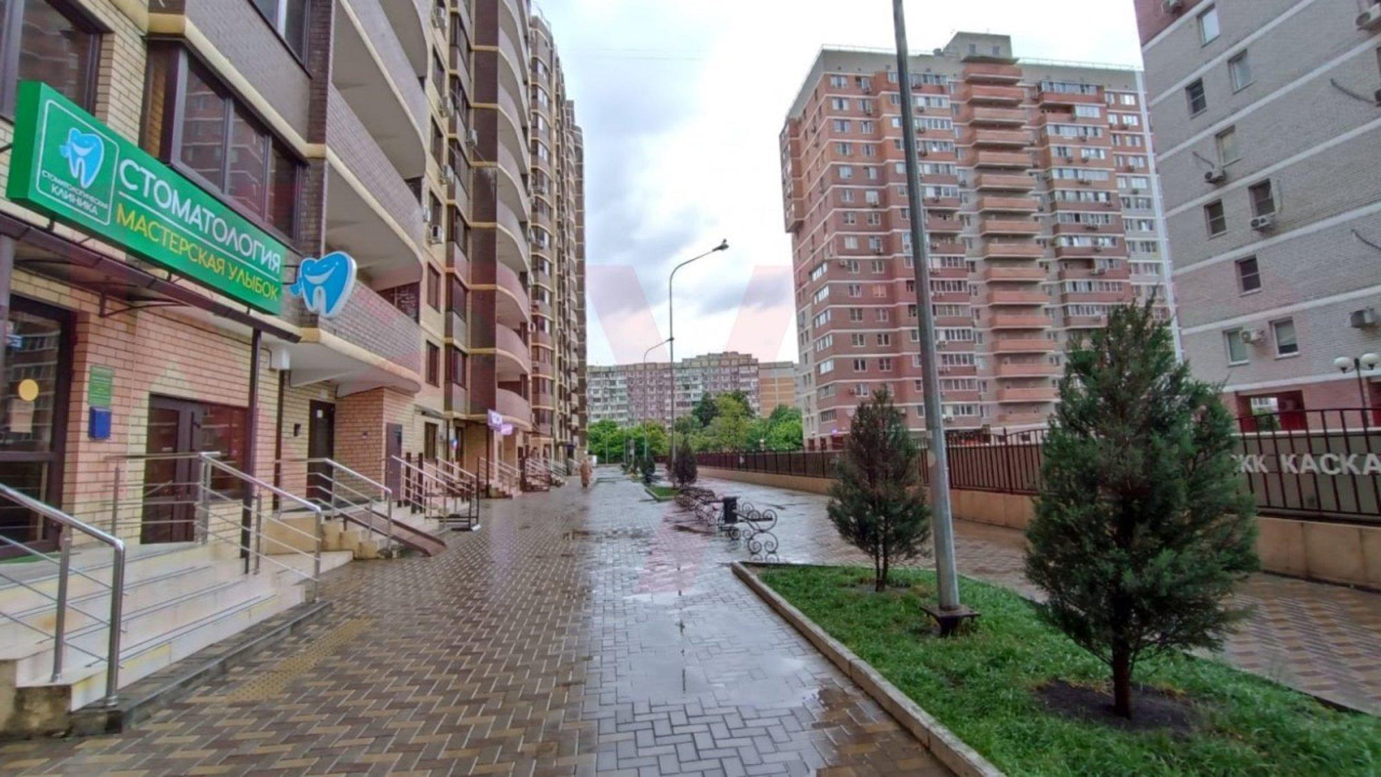 Купить торговое помещение за 13 000 000 рублей на им. Дмитрия Благоева ул.