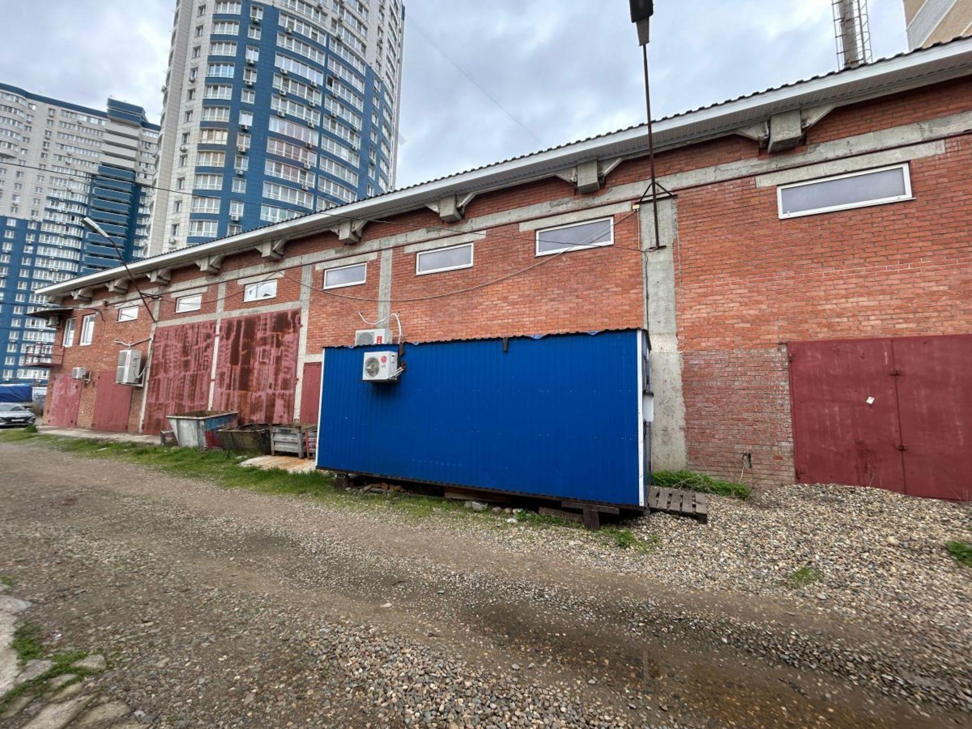 Купить ОСЗ, отдельно стоящее здание за 40 000 000 рублей на Старокубанская ул, 100