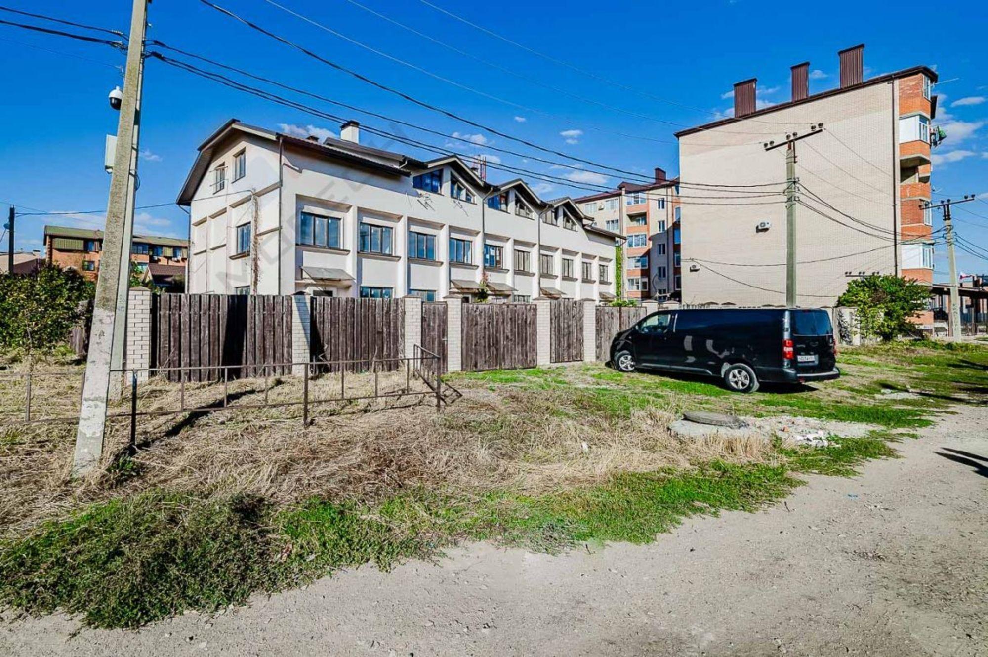 Купить дачу, дом, коттедж за 9 500 000 рублей на Камчатская ул, 9