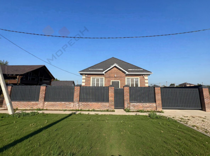 Коттедж/дом Победителей ул, 21