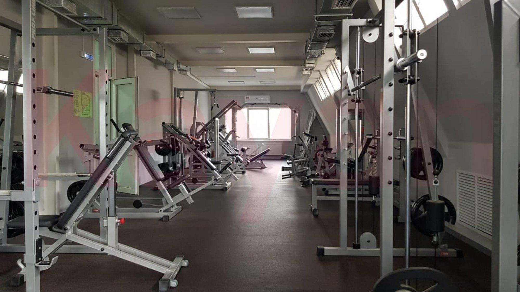 Купить офис, помещение под офис за 77 000 000 рублей на им. 70-летия Октября ул.