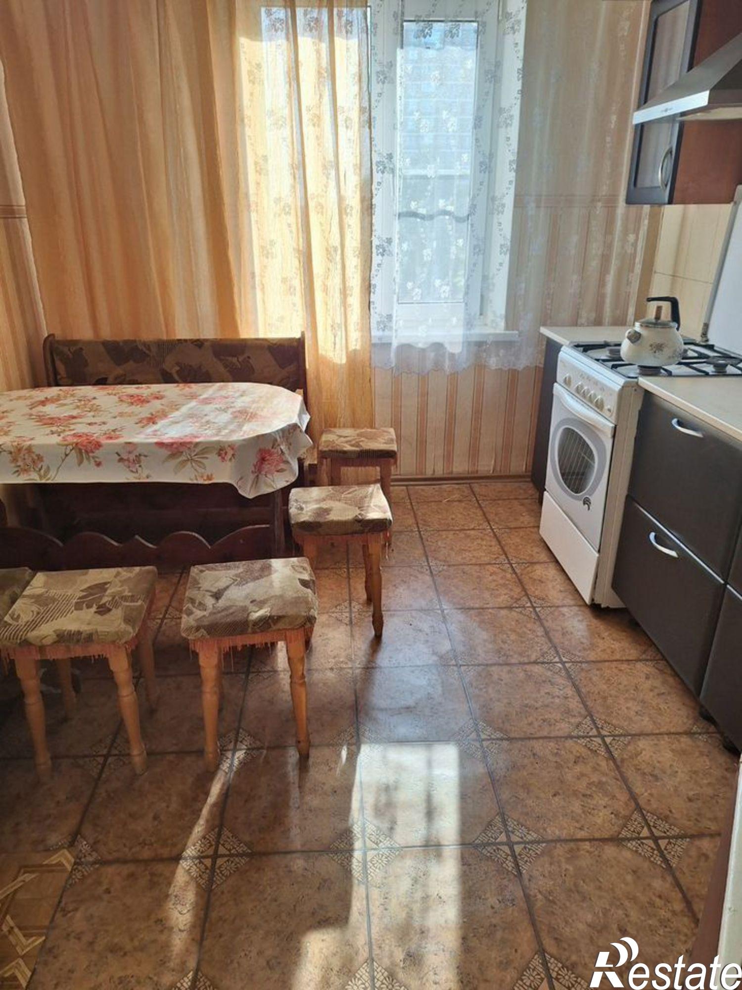 Купить квартиру за 5 200 000 рублей на Тепличная улица, 56