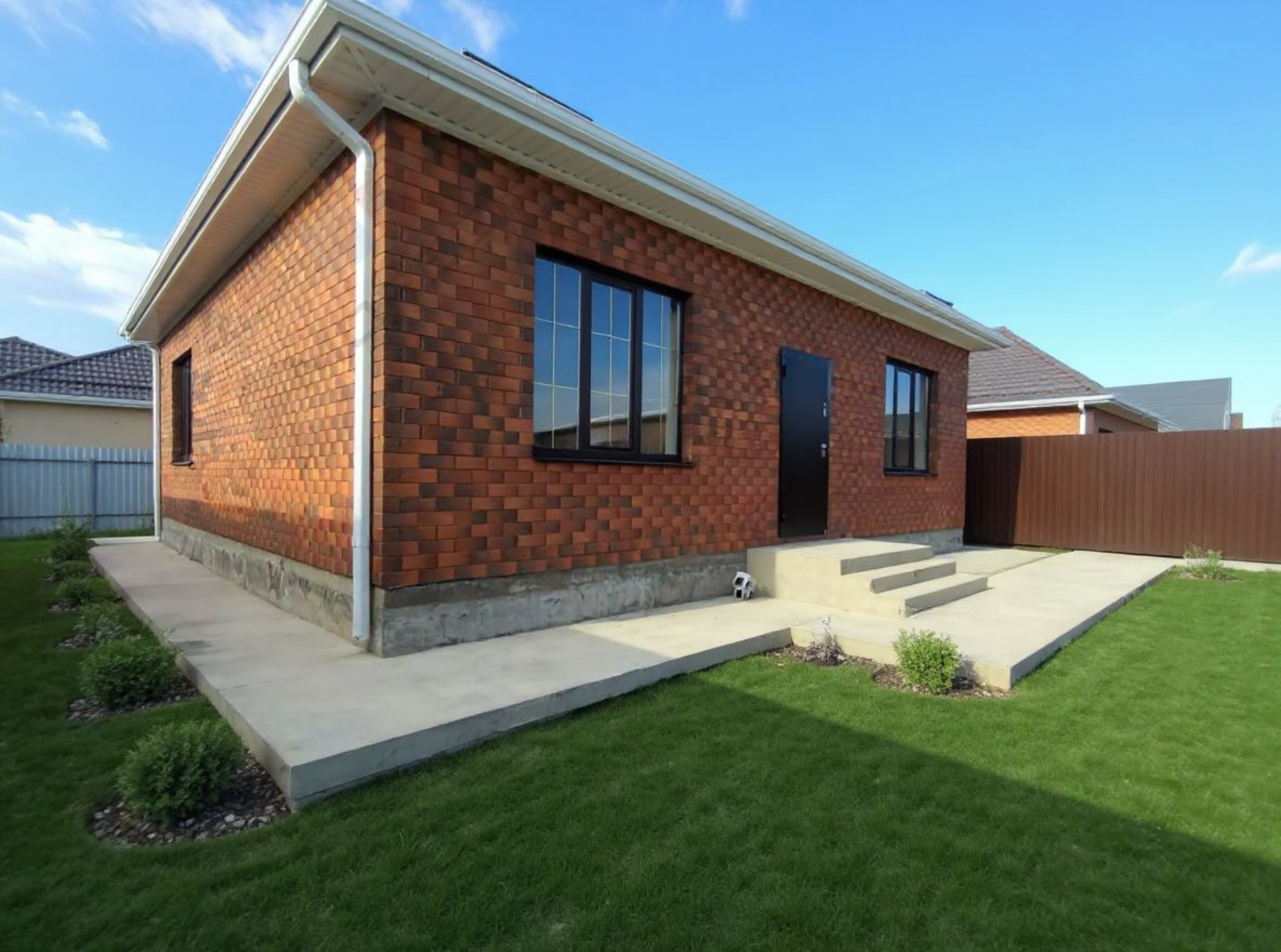 Купить дачу, дом, коттедж за 11 000 000 рублей на 2-й Лоцманский проезд, 65