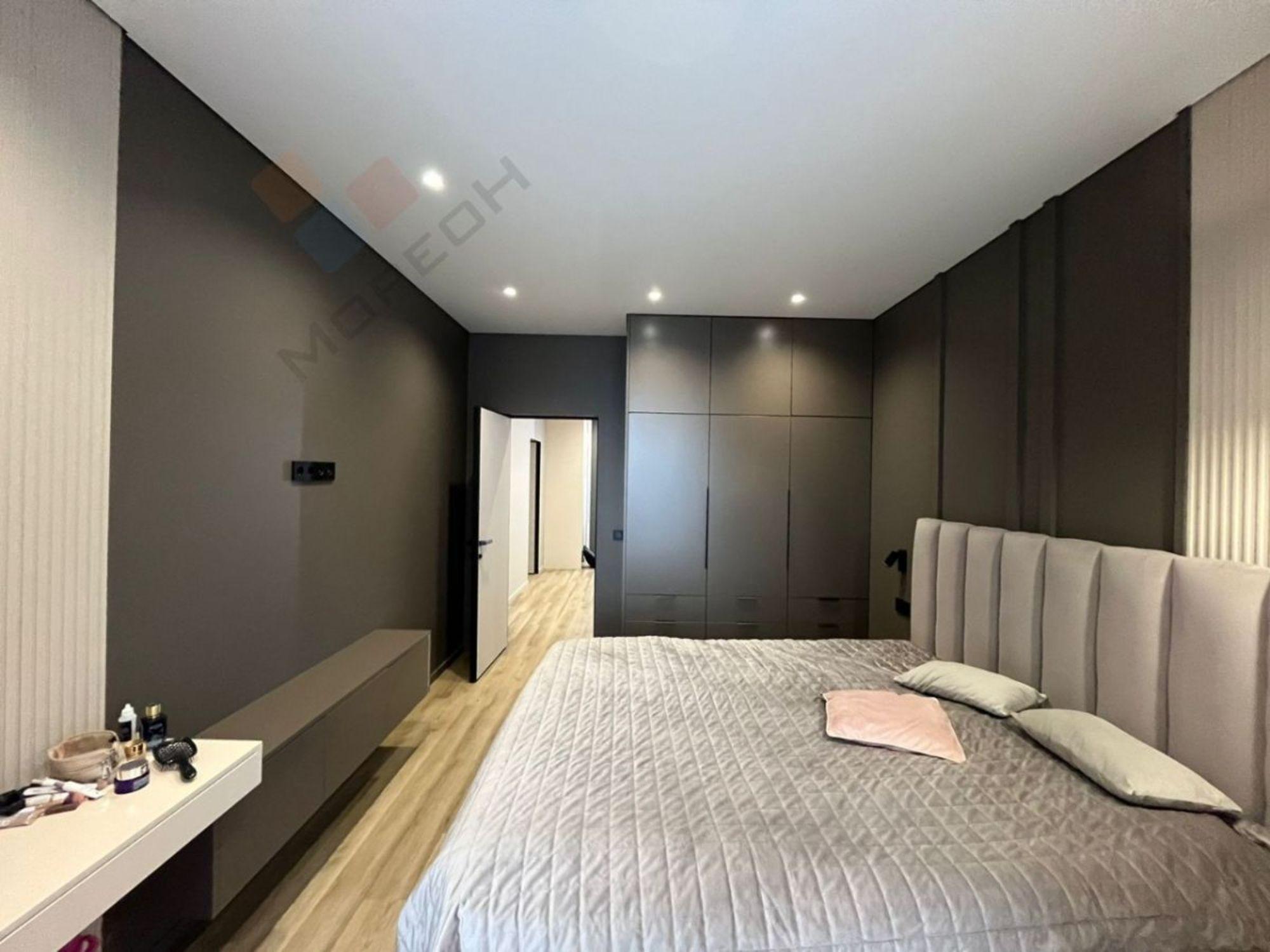 Купить квартиру за 13 500 000 рублей на Казбекская ул, 14