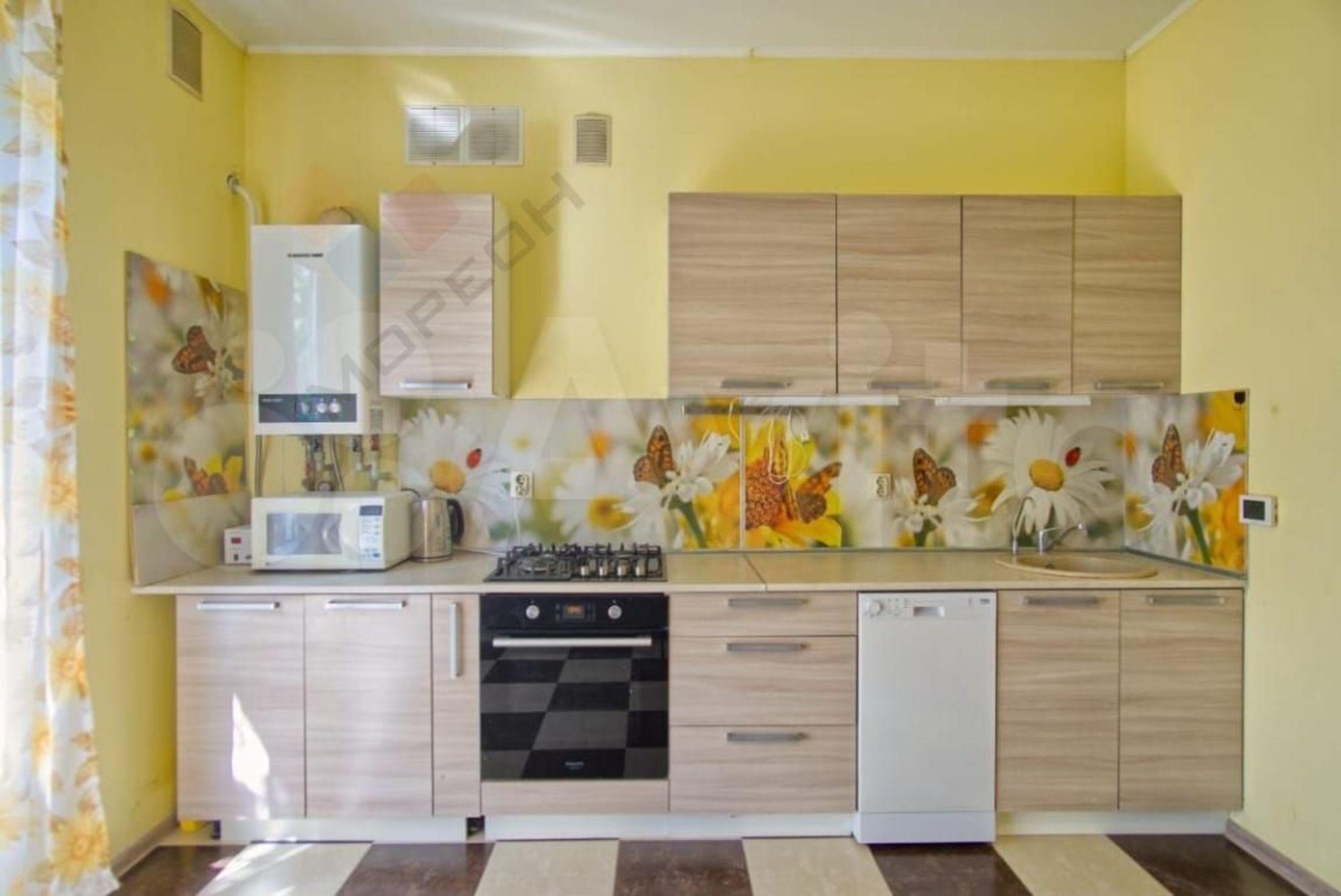 Купить дачу, дом, коттедж за 9 100 000 рублей на 2-й пр-д Куликова Поля, 20/1