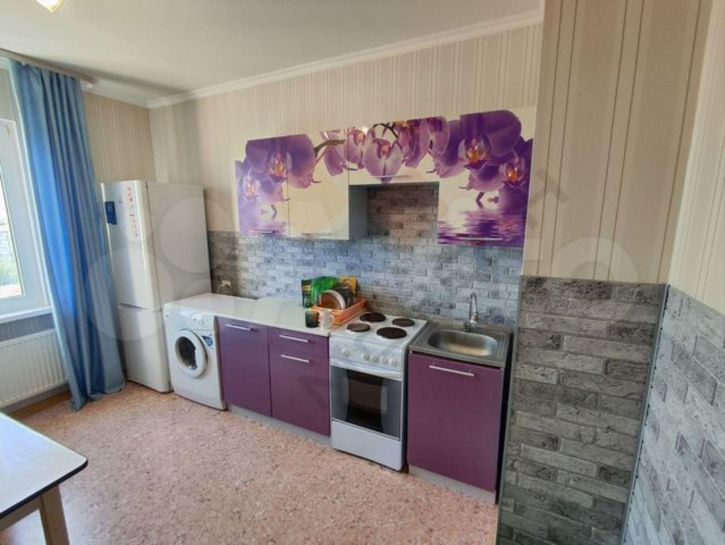 1-комн квартира Лавочкина ул, 15