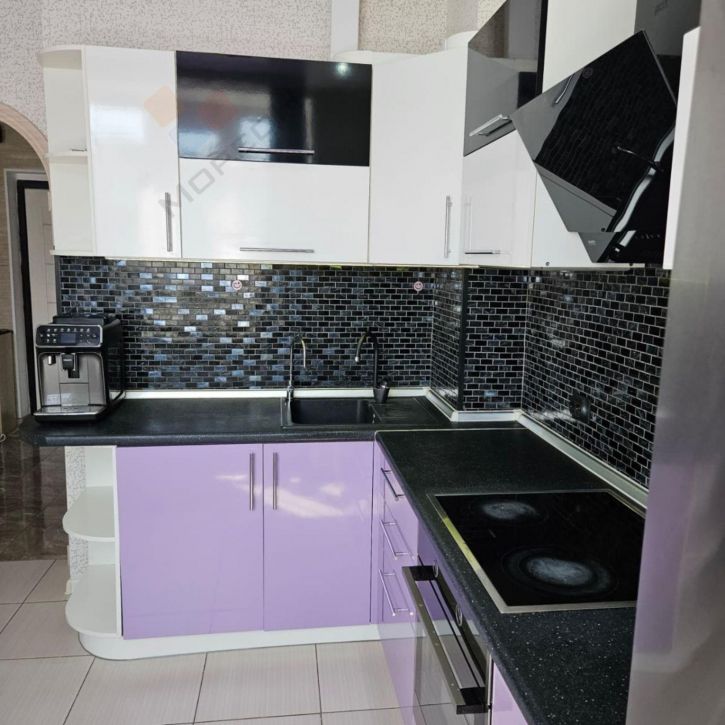 3-комн квартира им. Селезнева ул, 4/15к1