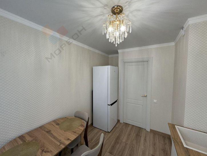 2-комн квартира Тургенева ул, 207