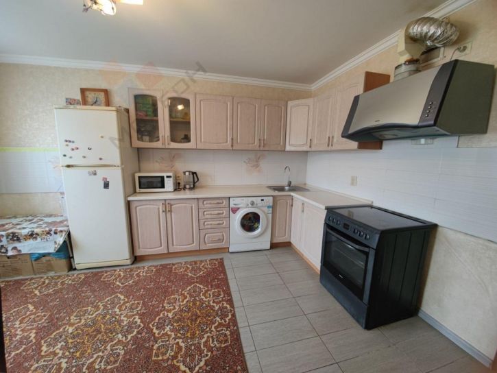 2-комн квартира Дальний пр-д, 3