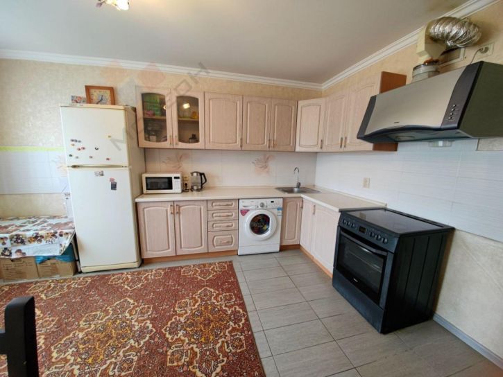 2-комн квартира Дальний пр-д, 3