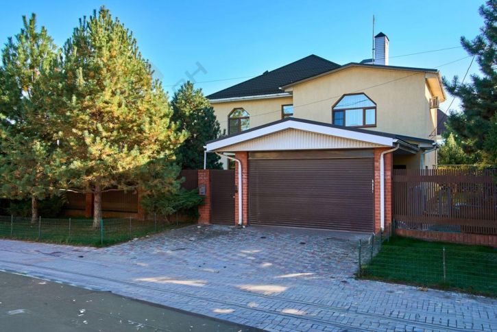 Коттедж/дом Жемчужная ул, 18