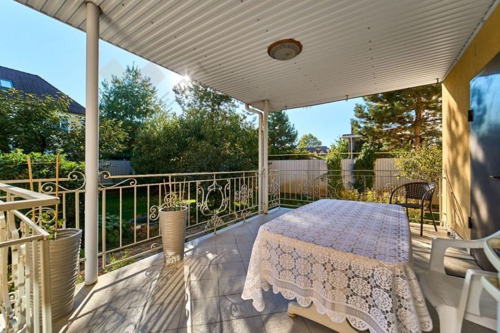 Коттедж/дом Жемчужная ул, 18