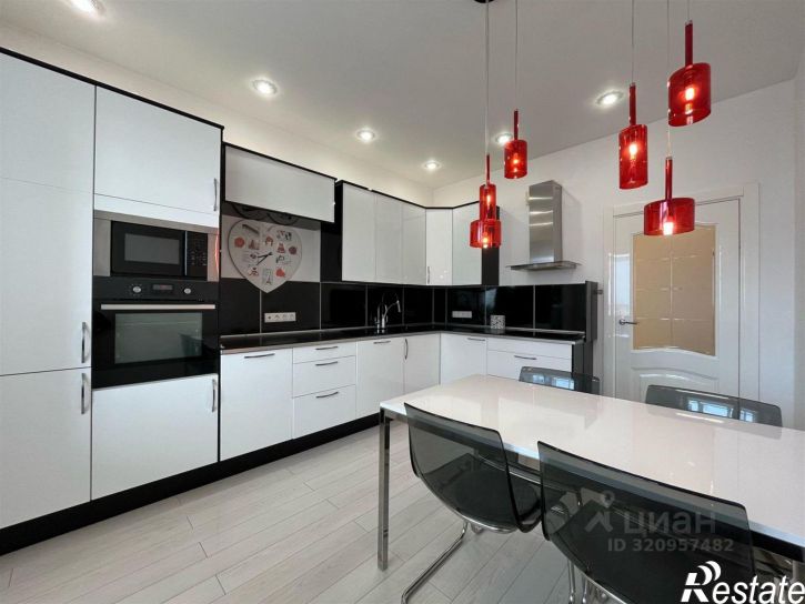 2-комн квартира ул Красноармейская, 100,  д. 100