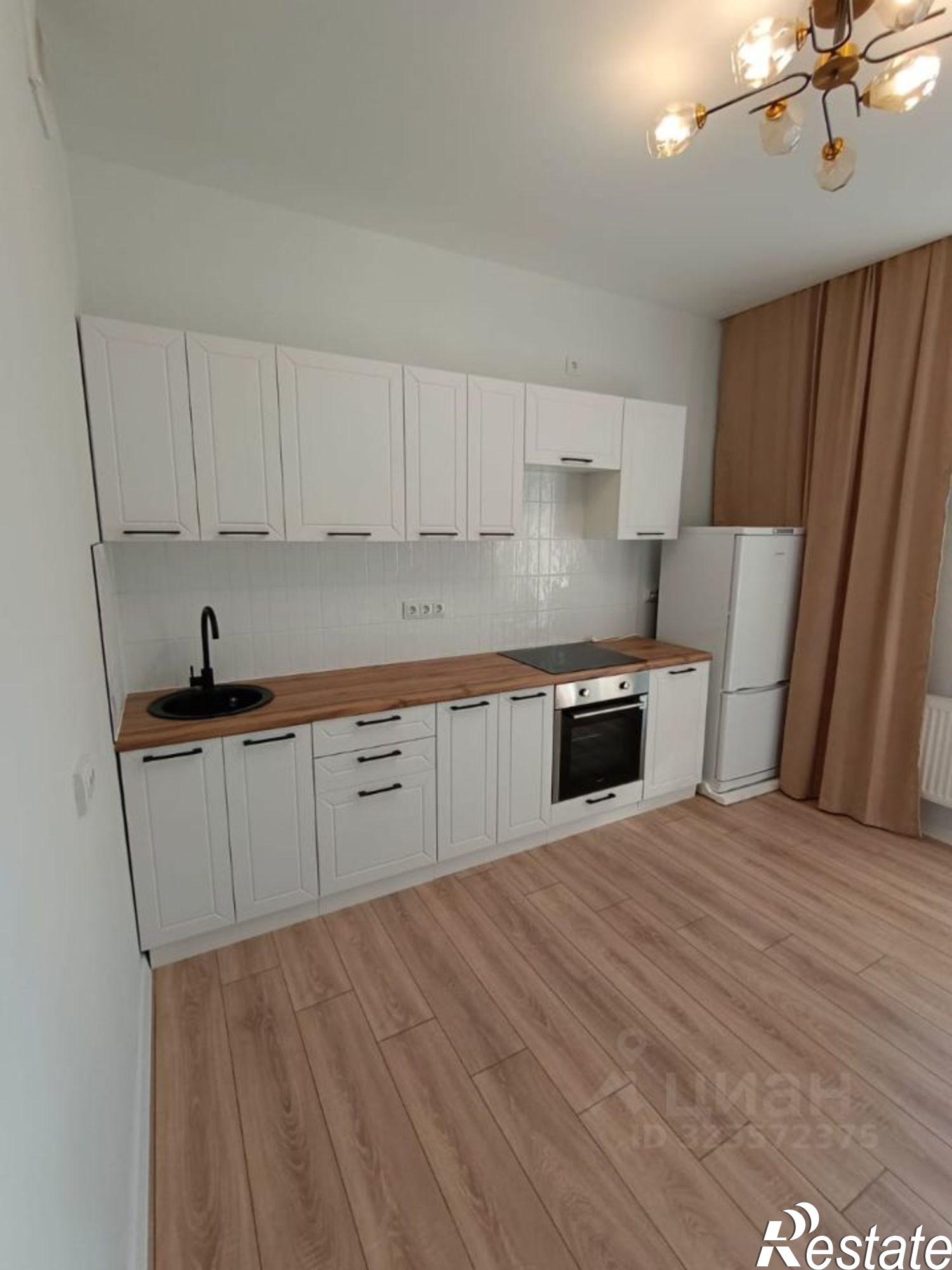 Сдать квартиру за 35 000 рублей на улица имени Генерала Корнилова, 9 к2