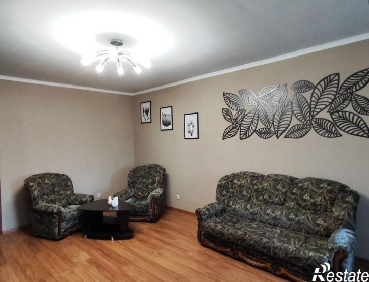 2-комн квартира Гаражная улица, 67,  д. 67