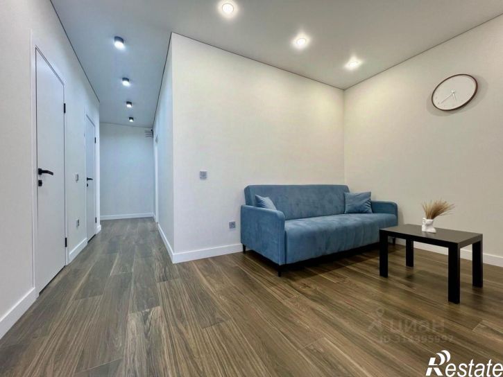 2-комн квартира пр-кт им. писателя Знаменского, 9 4,  д. 9 4,  к. 4