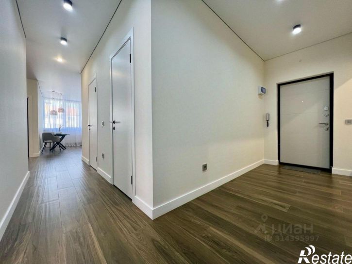 2-комн квартира пр-кт им. писателя Знаменского, 9 4,  д. 9 4,  к. 4