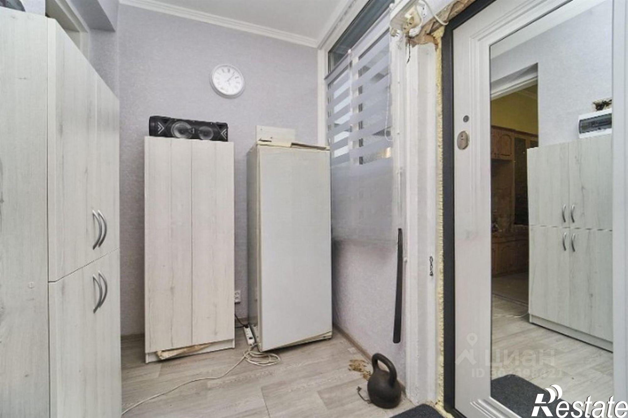 Купить квартиру за 3 300 000 рублей на ул Коммунаров, 202