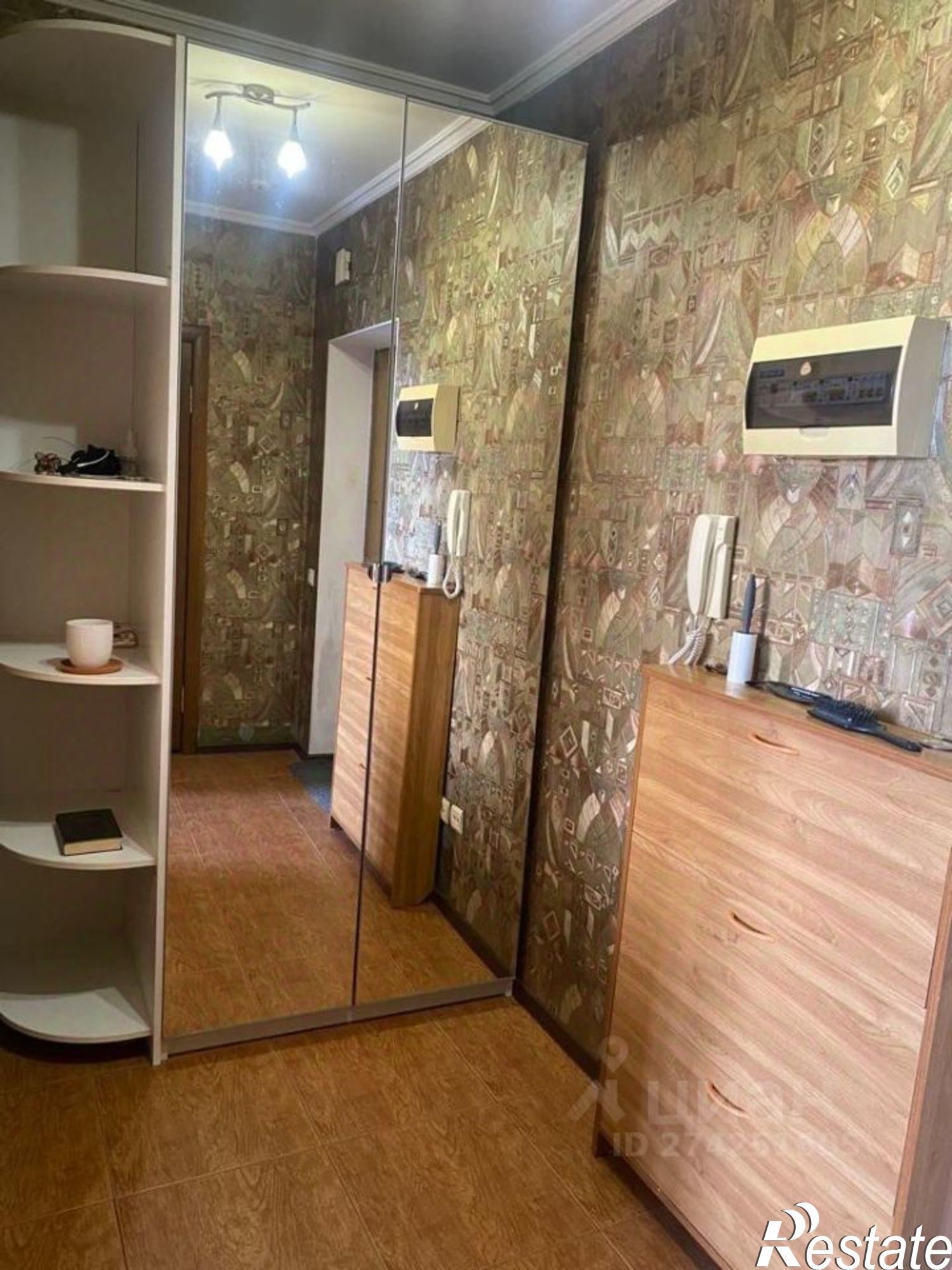 Сдать квартиру за 32 000 рублей на улица 70 лет Октября, 17