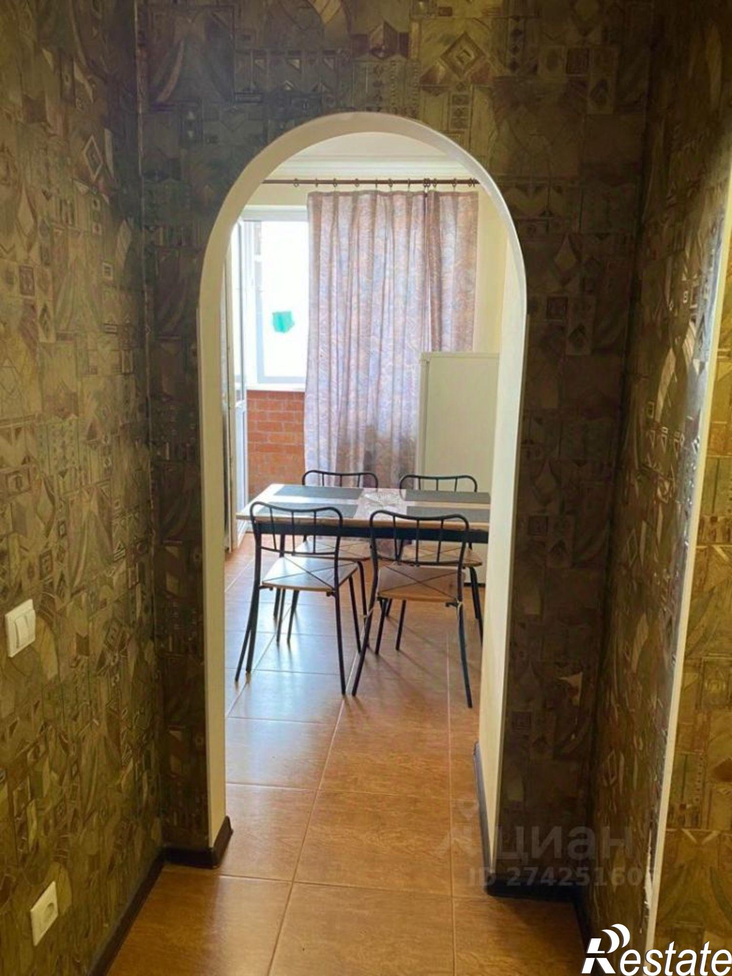 Сдать квартиру за 32 000 рублей на улица 70 лет Октября, 17