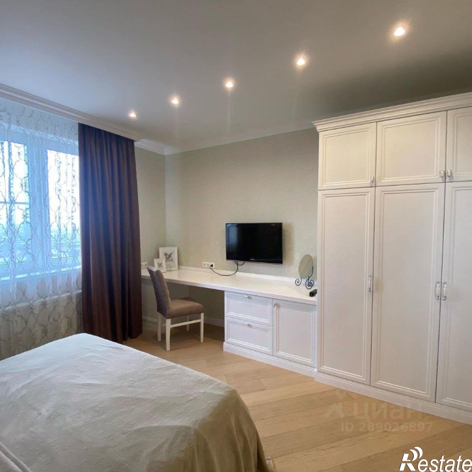 Сдать квартиру за 65 000 рублей на Фестивальная улица, 6