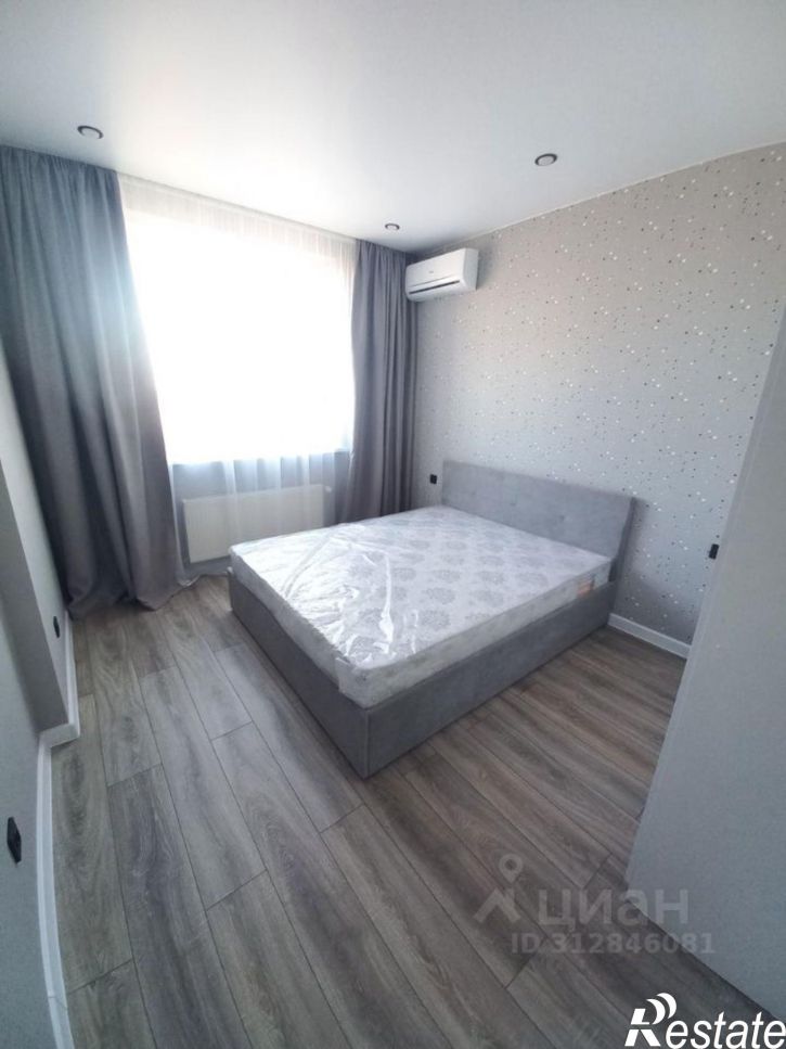 2-комн квартира ул им. Героя Ростовского, 8,  д. 8