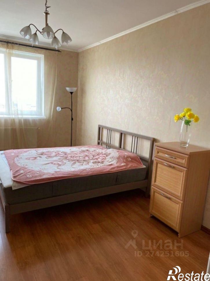 1-комн квартира улица 70 лет Октября, 17,  д. 17