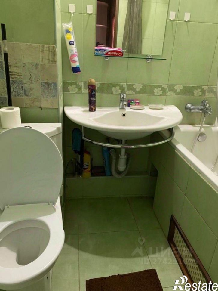 1-комн квартира улица 70 лет Октября, 17,  д. 17