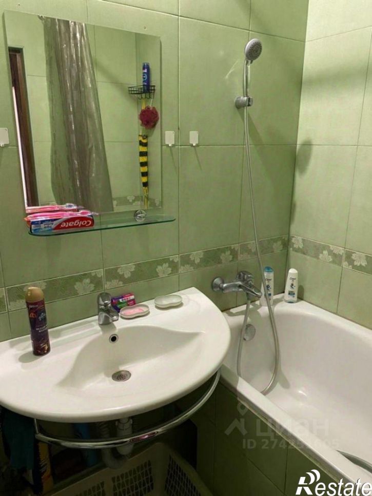 1-комн квартира улица 70 лет Октября, 17,  д. 17