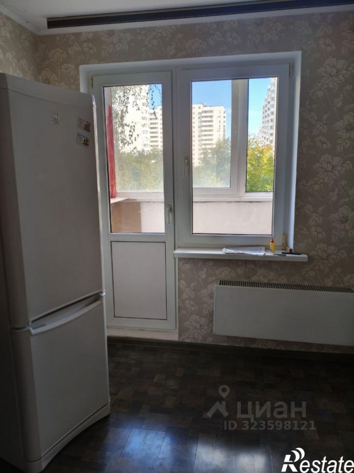 3-комн квартира ул им. Карякина, 15,  д. 15