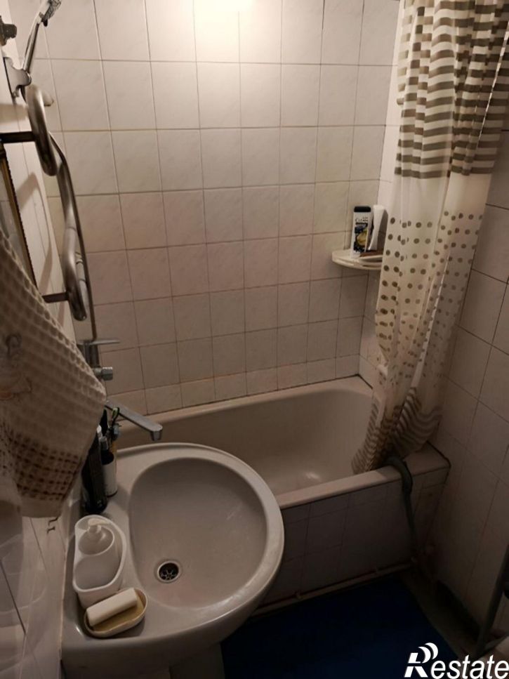 2-комн квартира ул им. 30-й Иркутской Дивизии, 13,  д. 13