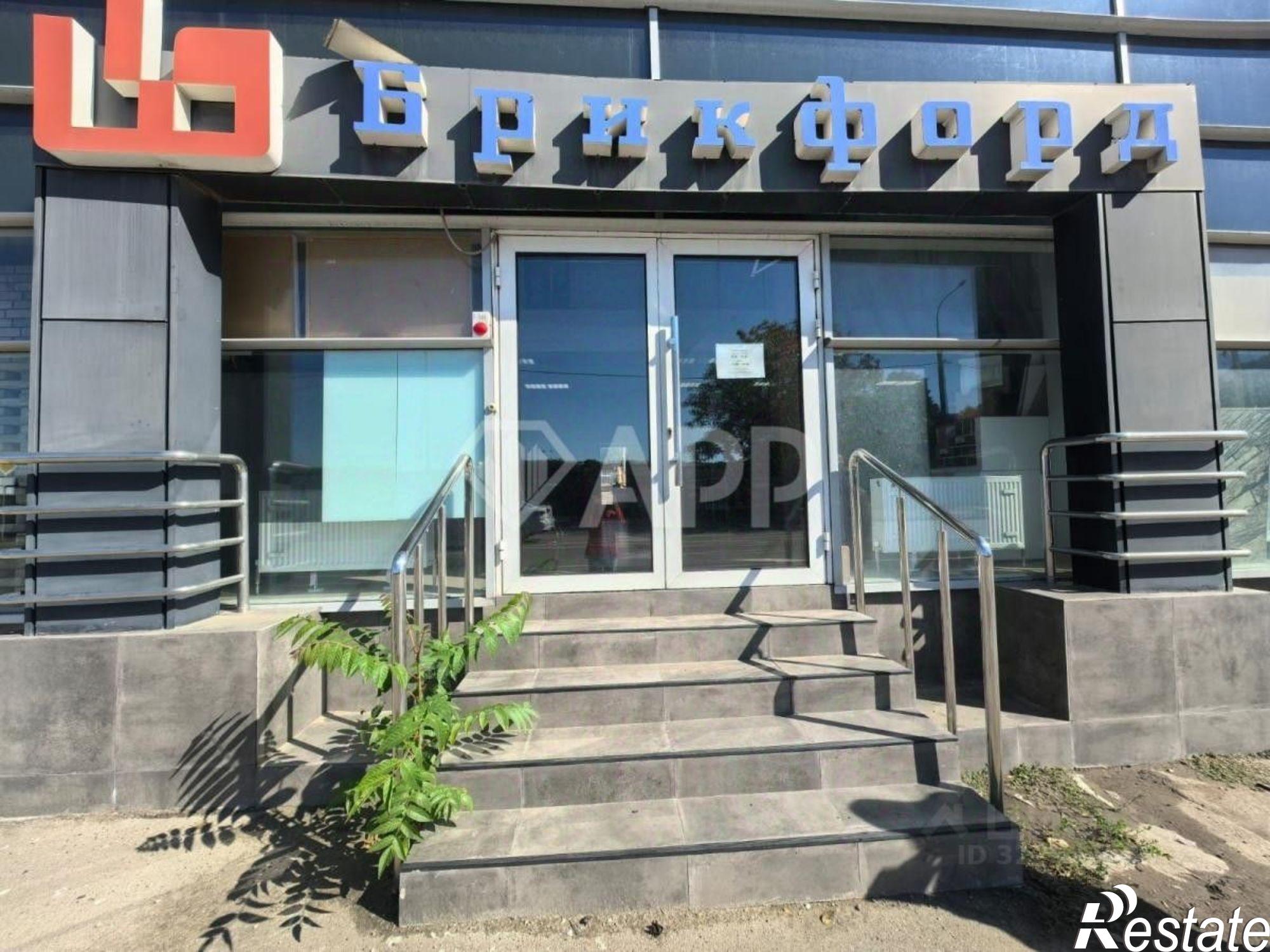 Сдать ОСЗ, отдельно стоящее здание за 612 300 рублей на ул им. Лизы Чайкиной, 40