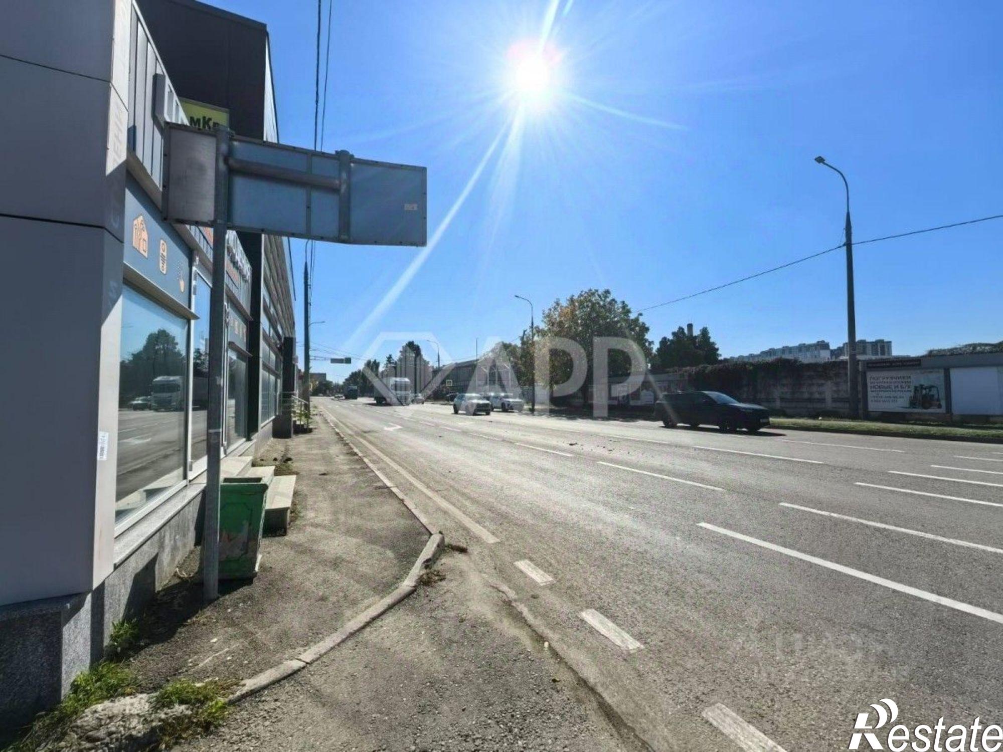 Сдать ОСЗ, отдельно стоящее здание за 612 300 рублей на ул им. Лизы Чайкиной, 40