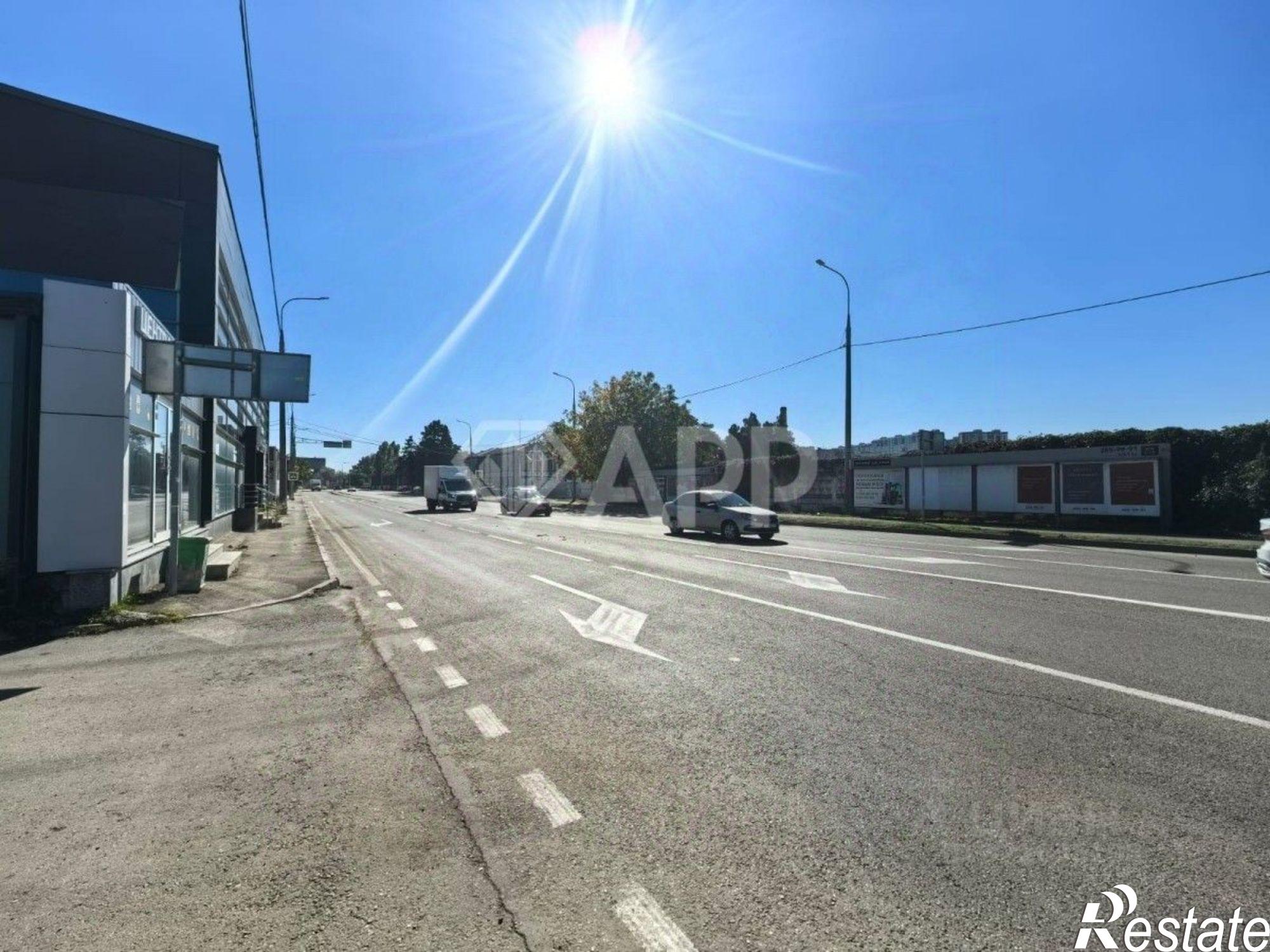 Сдать ОСЗ, отдельно стоящее здание за 612 300 рублей на ул им. Лизы Чайкиной, 40