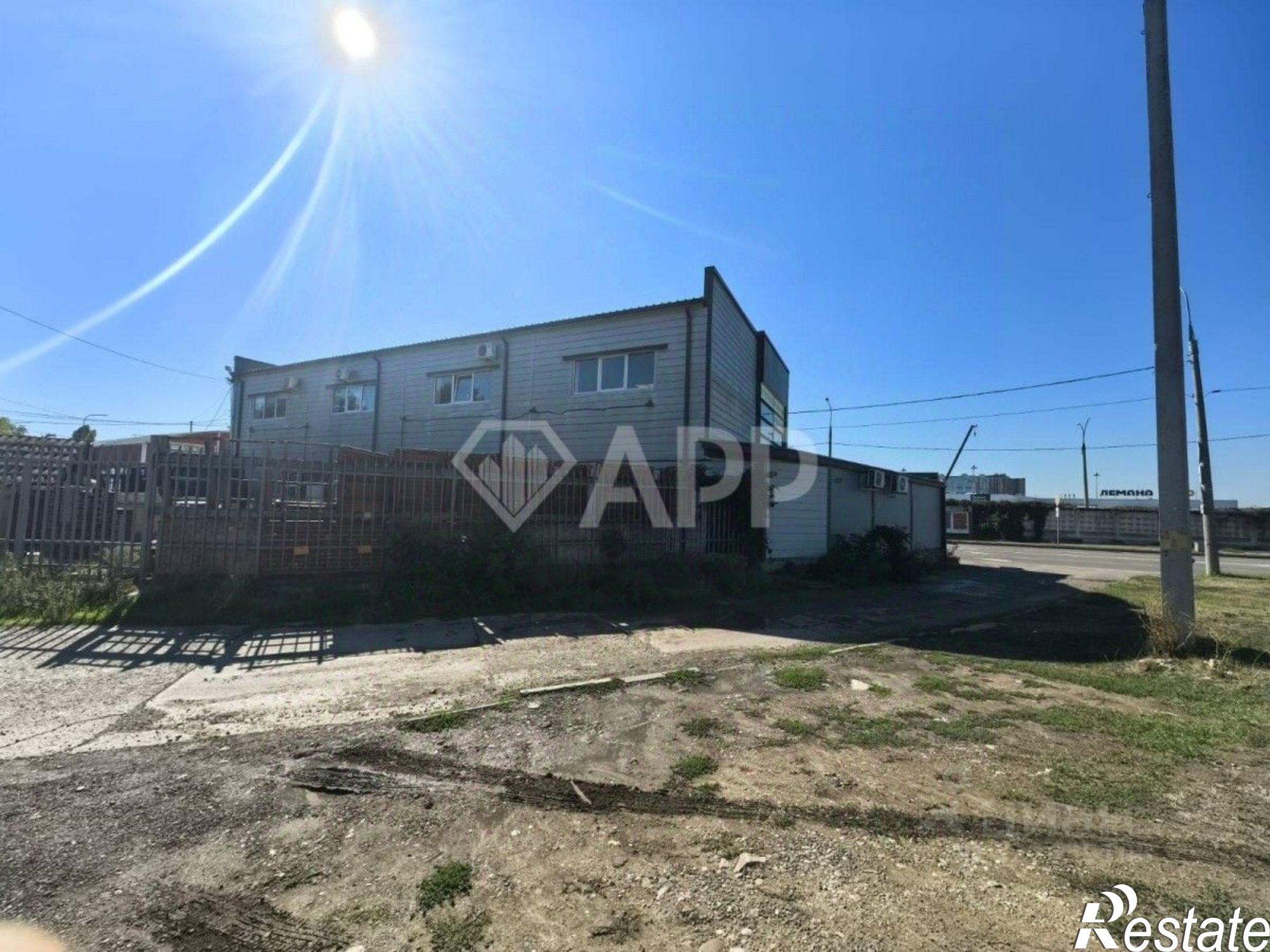 Сдать ОСЗ, отдельно стоящее здание за 612 300 рублей на ул им. Лизы Чайкиной, 40