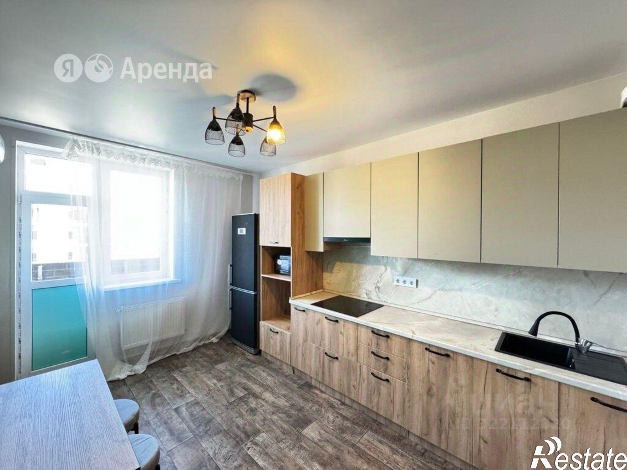 Сдать квартиру за 30 000 рублей на улица имени Героя Ростовского, 8 к5