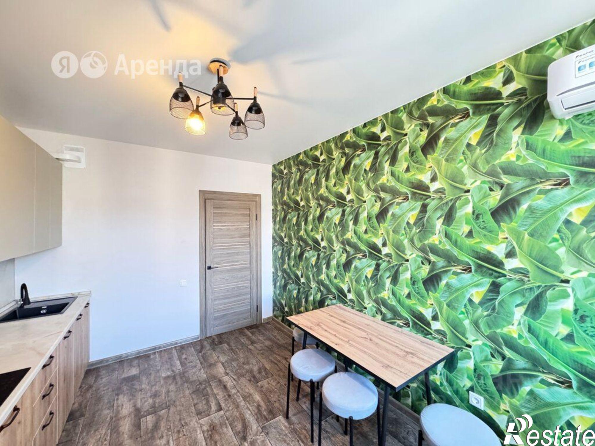 Сдать квартиру за 30 000 рублей на улица имени Героя Ростовского, 8 к5