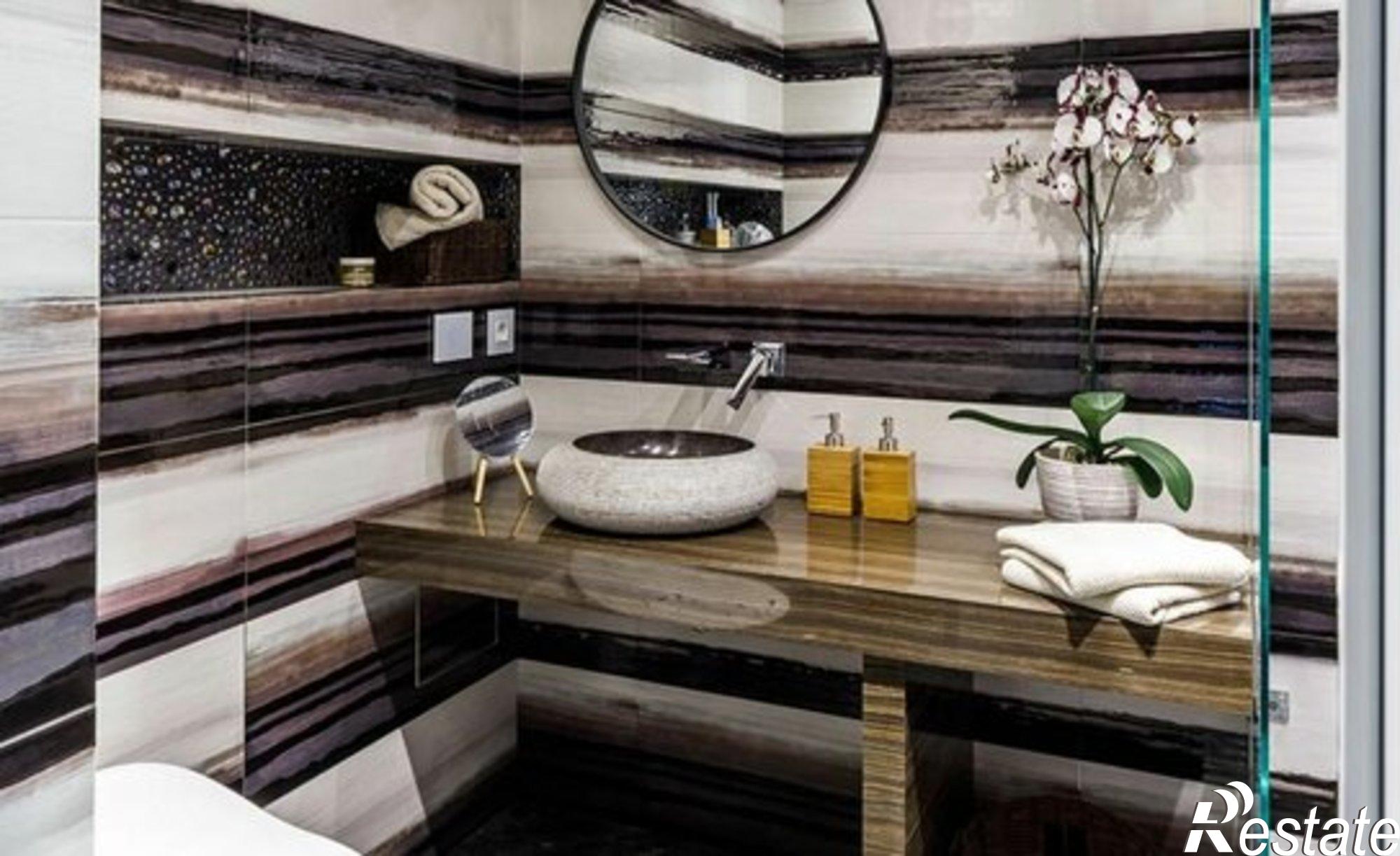 Купить квартиру за 180 000 000 рублей на Московская улица, 63Б