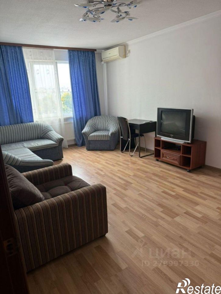 2-комн квартира улица Атарбекова, 1/2,  д. 1/2