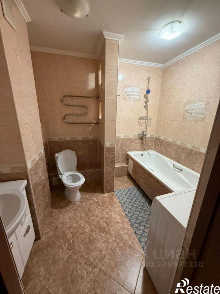 2-комн квартира улица Атарбекова, 1/2,  д. 1/2