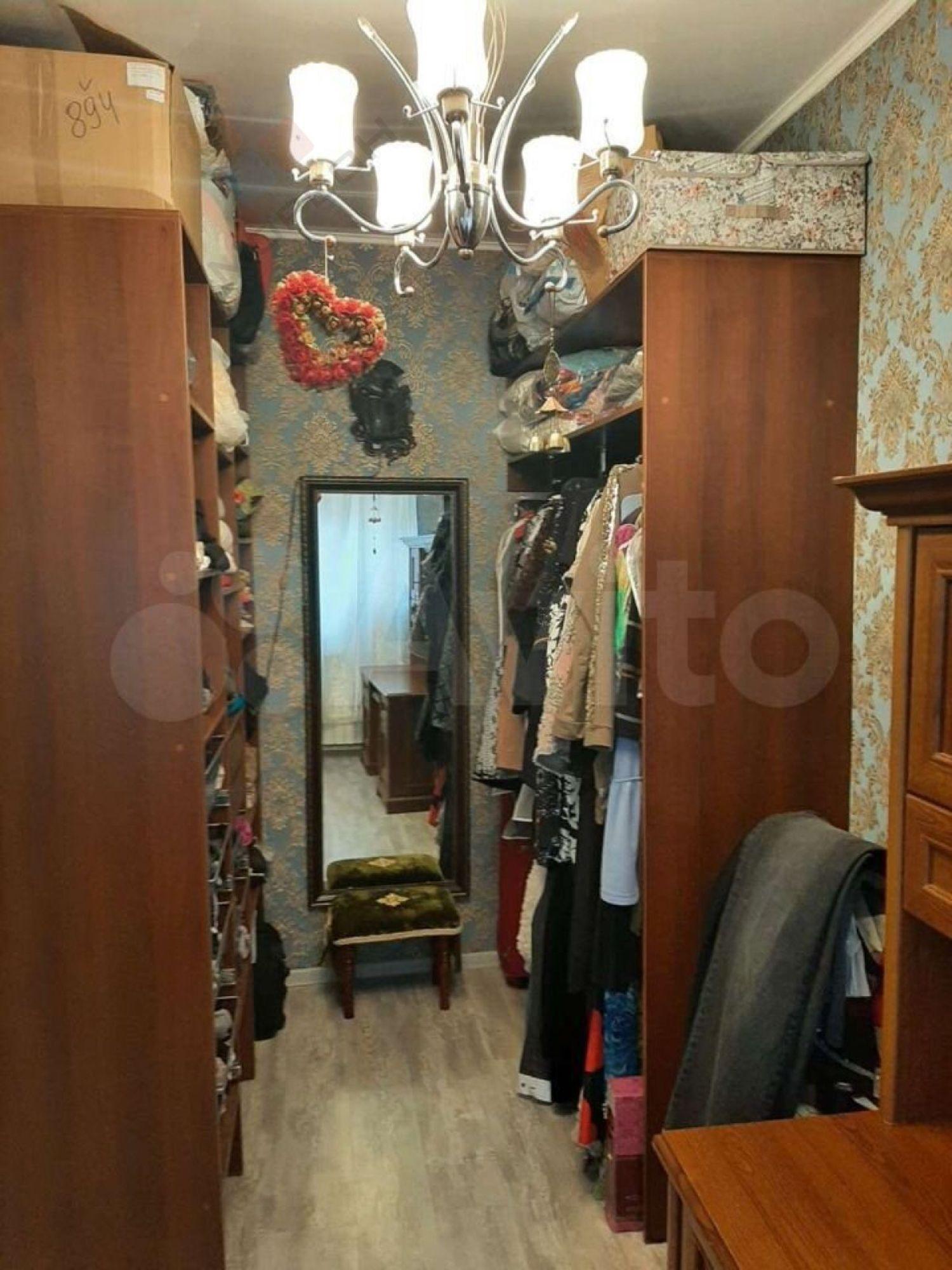 Купить дачу, дом, коттедж за 24 000 000 рублей на Обрывная ул, 99