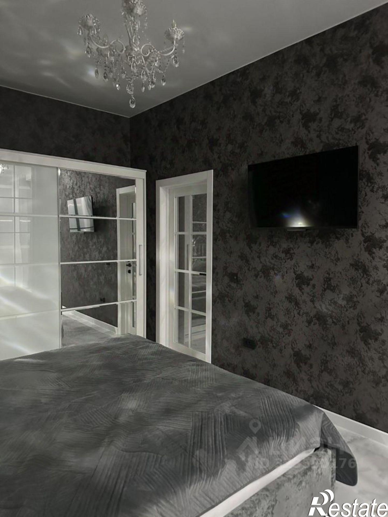 Сдать квартиру за 60 000 рублей на микрорайон Любимово м-н, 5 / 5 лит1