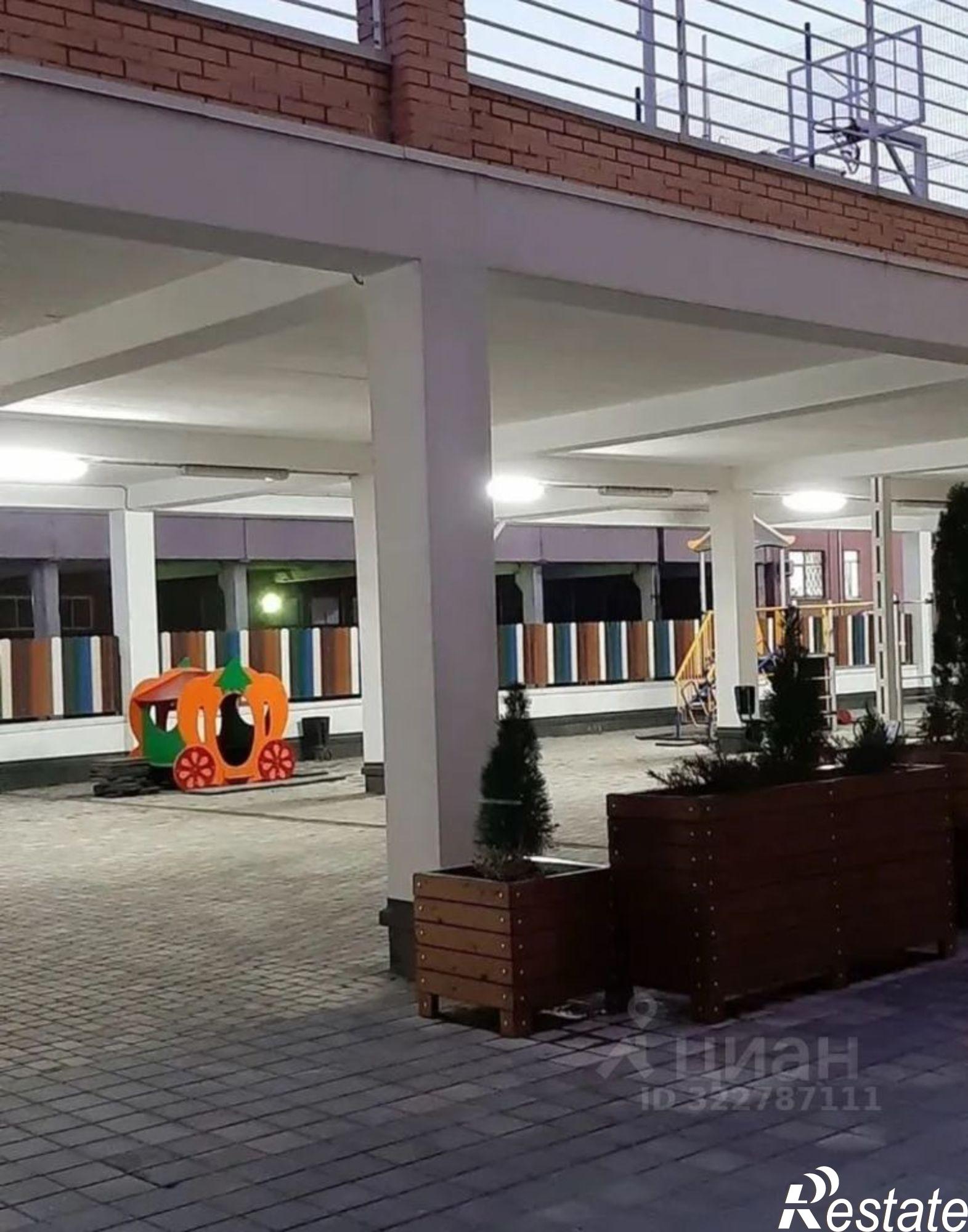 Сдать квартиру за 45 000 рублей на улица Коммунаров, 270 к1