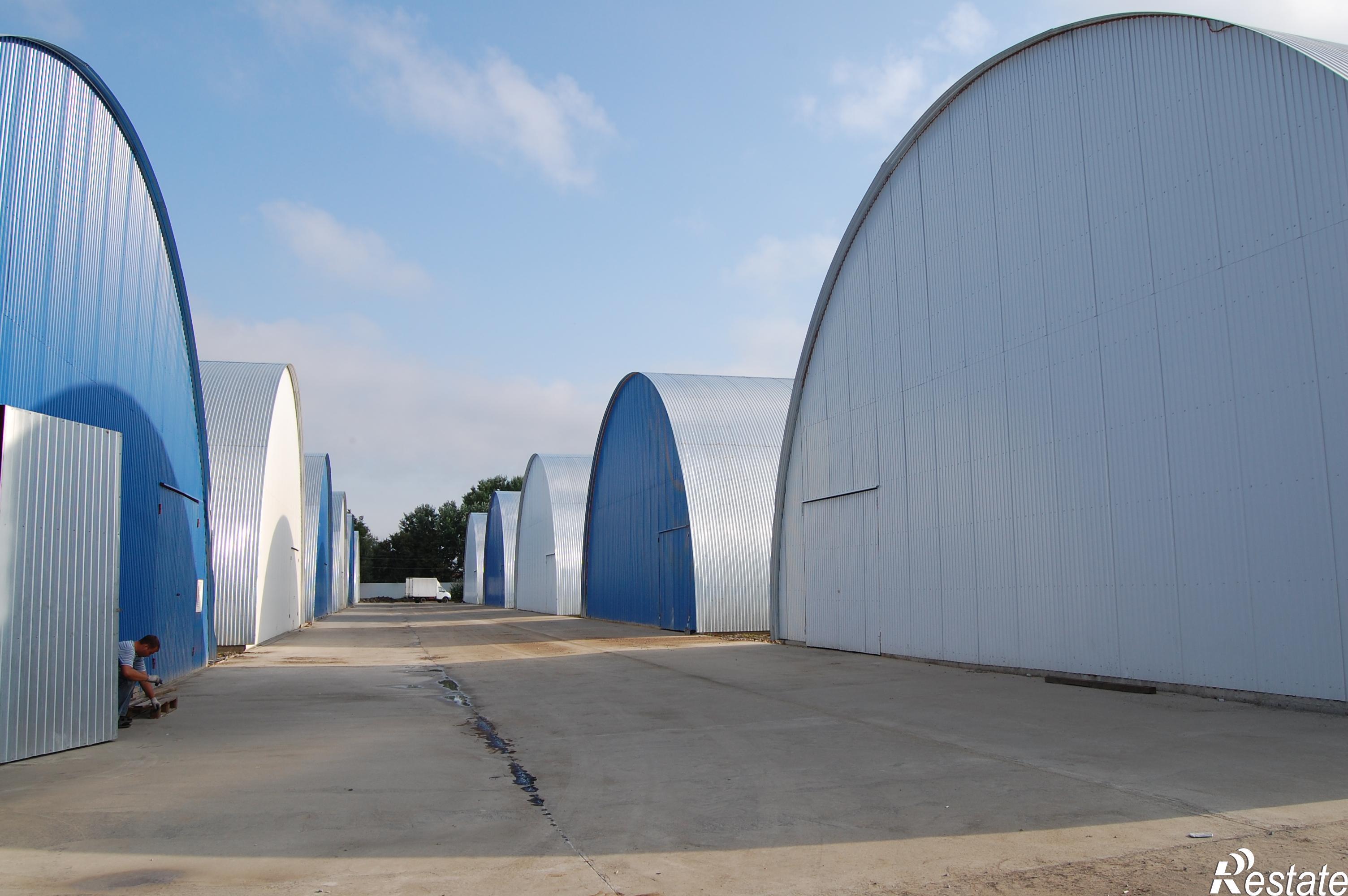 Купить складское помещение за 42 000 000 рублей на гаражная улица, 205